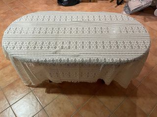 Cubertor cama de matrimonio.