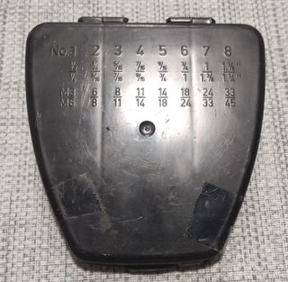 JUEGO EXTRACTOR DE ROSCA 8 PIEZAS
