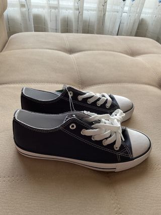 Tenis sin estrenar unisex