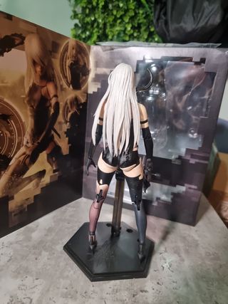A2 Nier autómata Play Arts Kai