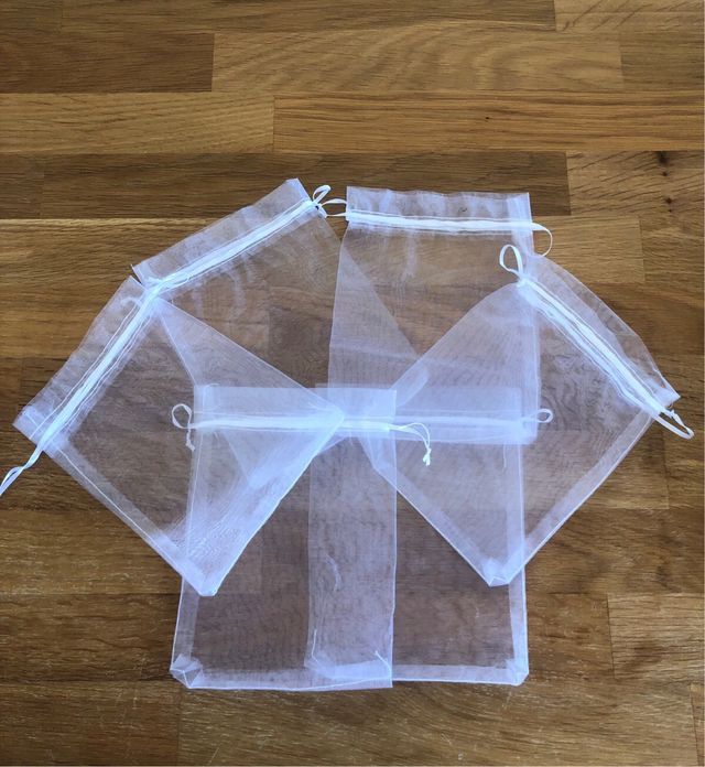 56 x Bolsas blancas de tela