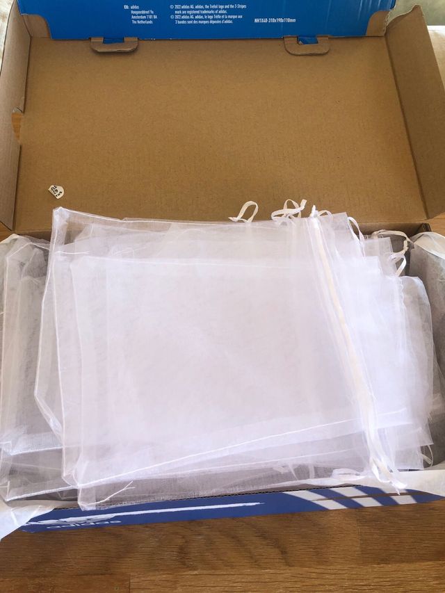 56 x Bolsas blancas de tela