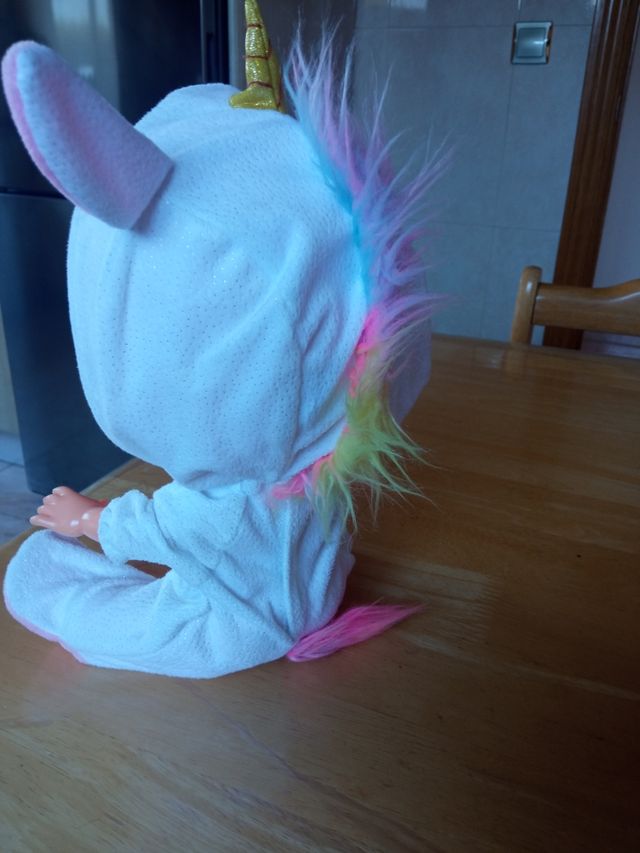 Bebes llorones ( muñeca unicornio