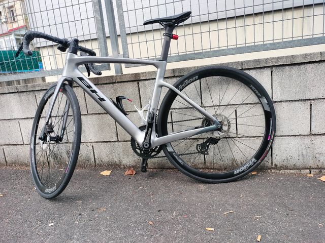 Bici carretera BH