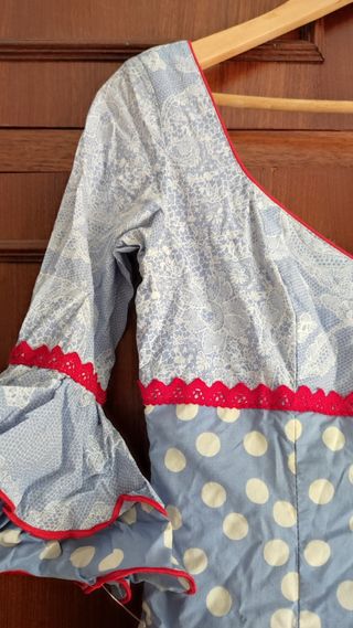 Traje de flamenca azul