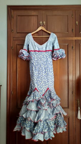 Traje de flamenca azul