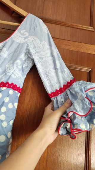 Traje de flamenca azul