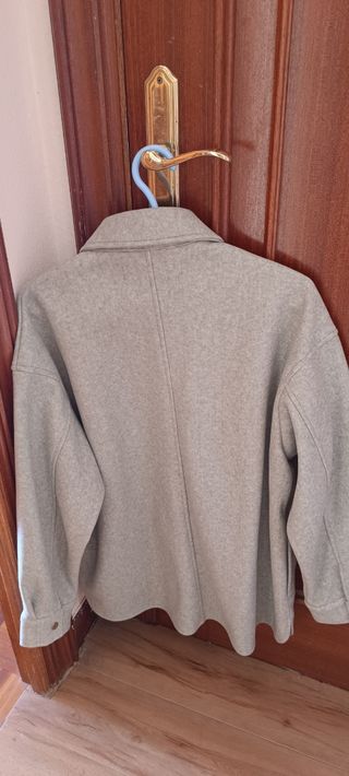 Cazadora de entretiempo 