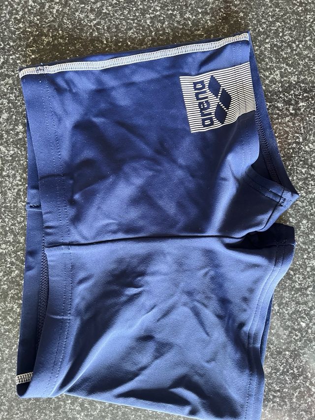 Pantalon niño natacion (6-7 años)