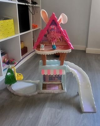 Enchantimal Casa Ski