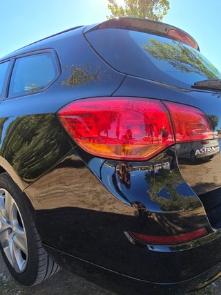 Opel Astra 2011