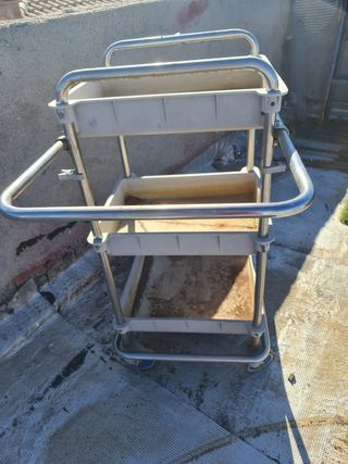 Carro herramientas , limpieza