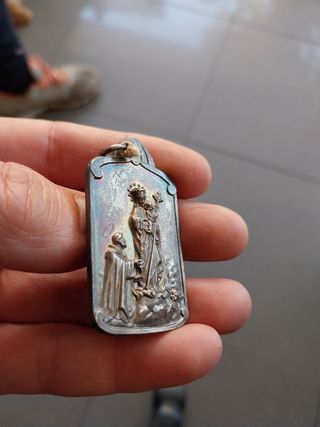 Antigua medalla del rosario perpetuo