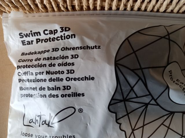 Cuffia da nuoto con protezione per