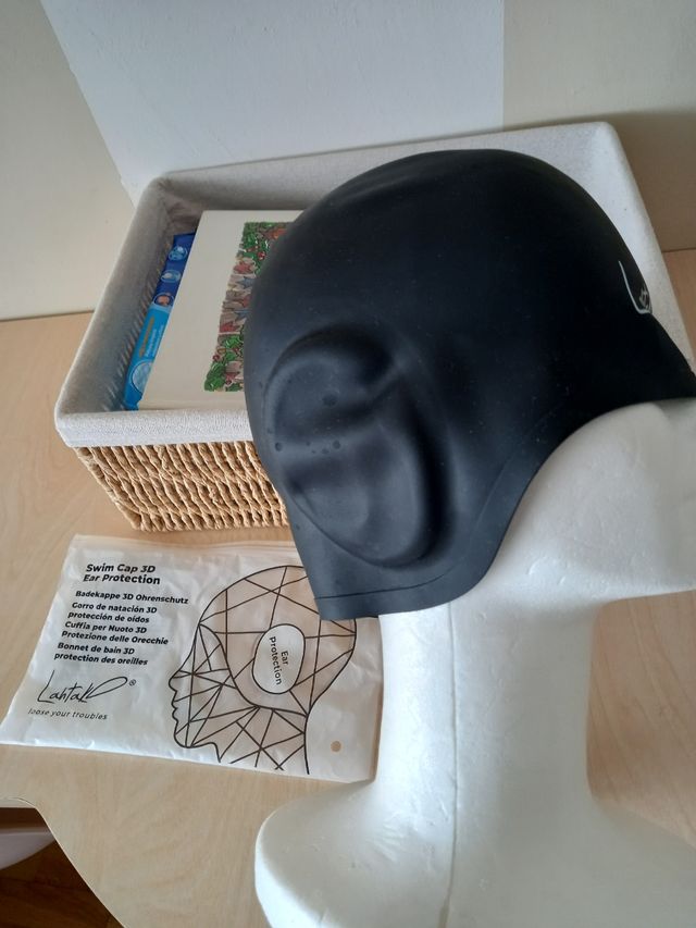 Cuffia da nuoto con protezione per