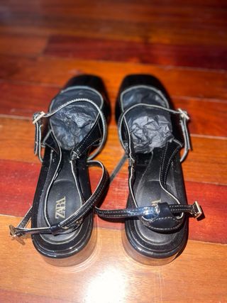 Zapatos destalonados Zara