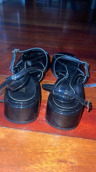 Zapatos destalonados Zara