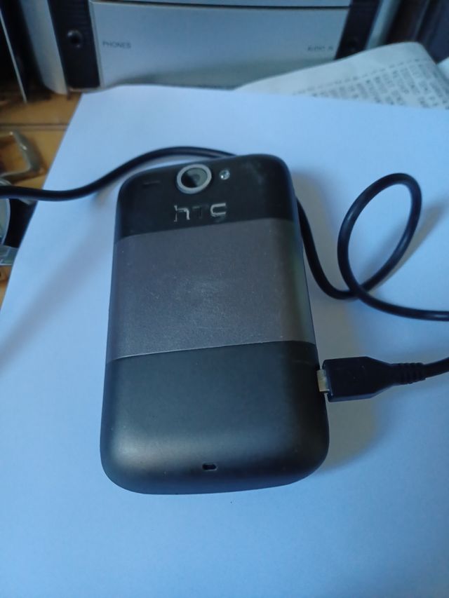 HTC smarphone  tactil, 4Gb como nuevo