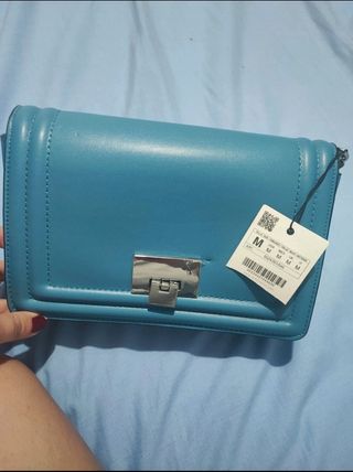 Bolso Stradivarius 