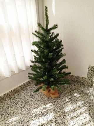 Árbol navideño artificial