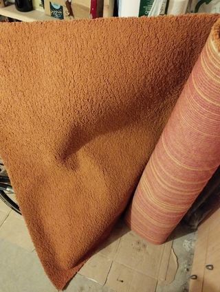 Alfombra naranja
