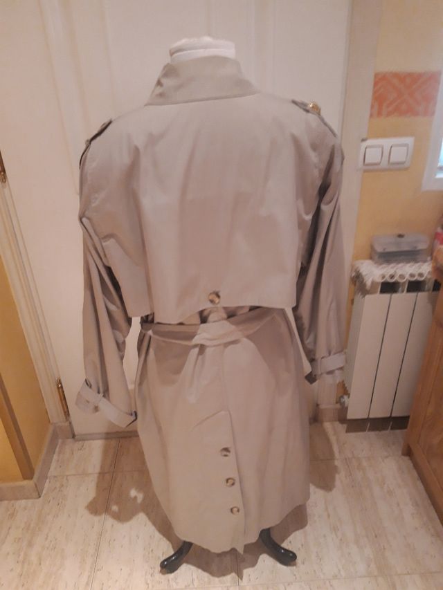 Gabardina de señora