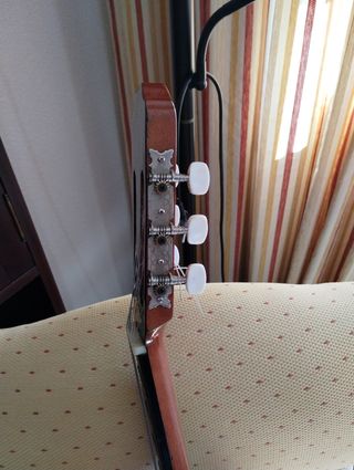 Guitarra clásica española de estudio