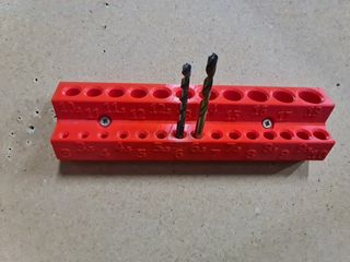 Soporte para pared para brocas del 3 al 18 mm