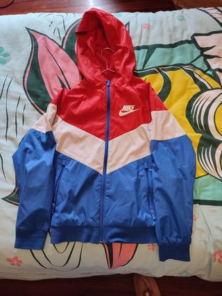 Vendo chaqueta nike