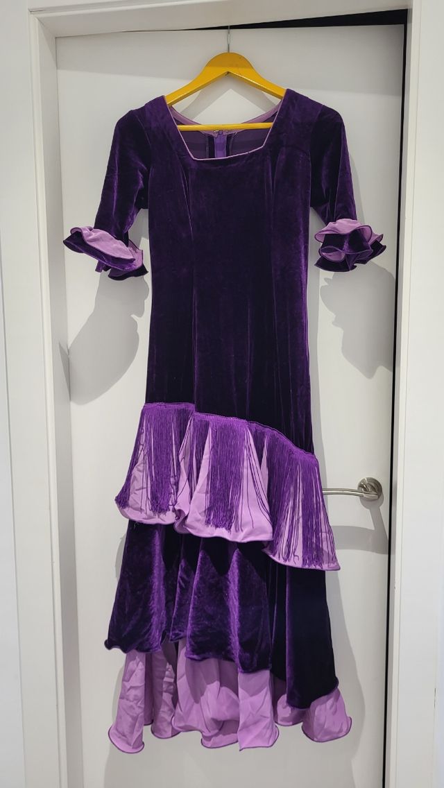 Vestido flamenco morado nazareno