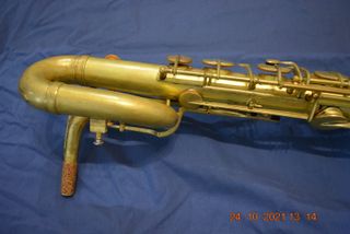 SAXO BARÍTONO ADOLPHE SAX FINALES S.XIX RESTAURADO