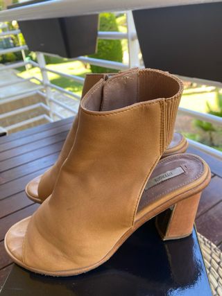 Zapatos de tacon, T.39, Uterque