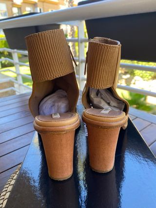 Zapatos de tacon, T.39, Uterque