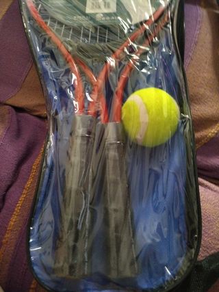 Raquetas tenis, ligeras.