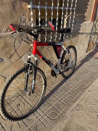 Bicicleta de 26 pulgada Orbea
