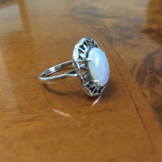 Anello argento con opale