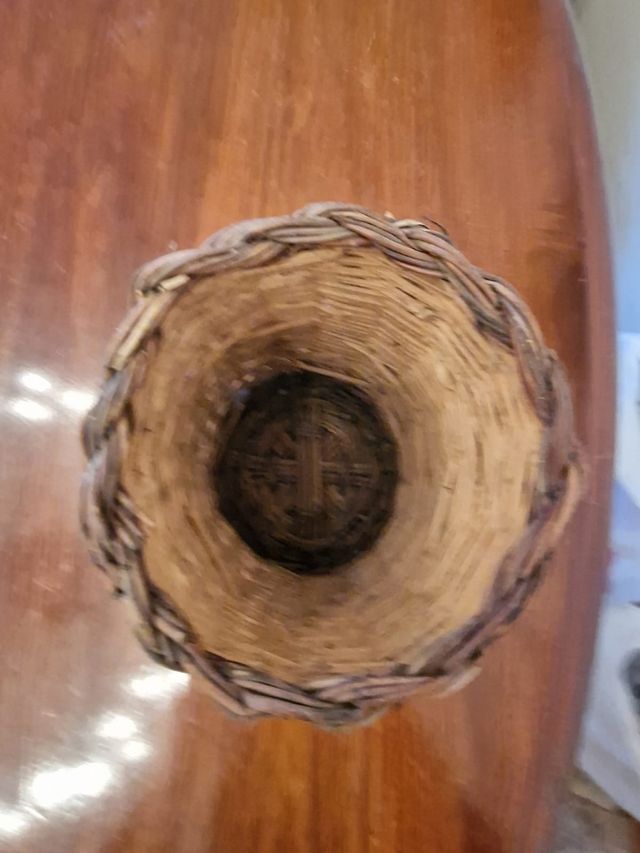 Portabottiglie in vimini