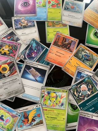 63 carte pokemon
