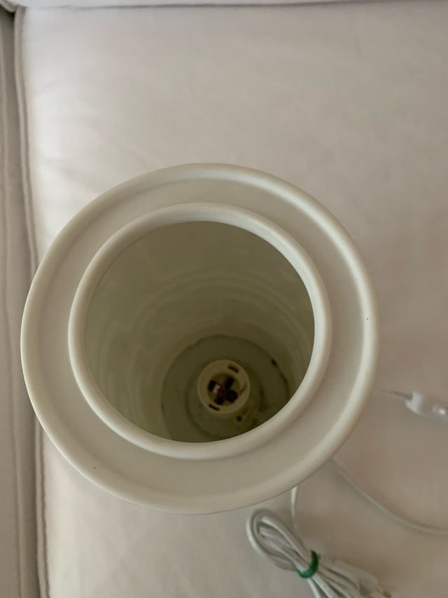 Lampada da tavolo moderna