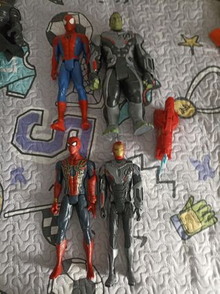 Muñecos vengadores 