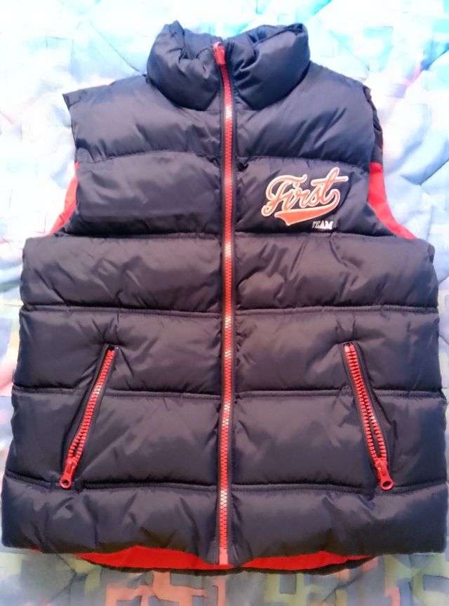 Chaquetón niño reversible sin mangas