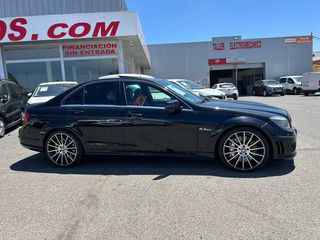 SOLO 368€ MES MERCEDES C63 AMG 457cv 2011