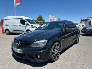SOLO 368€ MES MERCEDES C63 AMG 457cv 2011