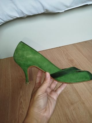 Zapatos ante en verde, de Zara , num 38