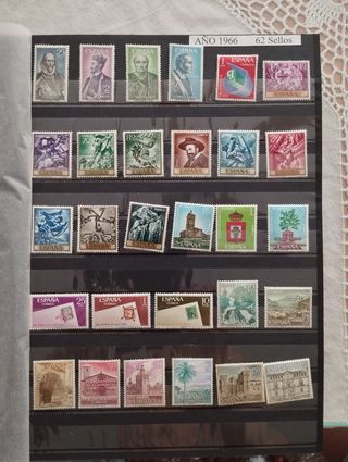 Colección 840 sellos España