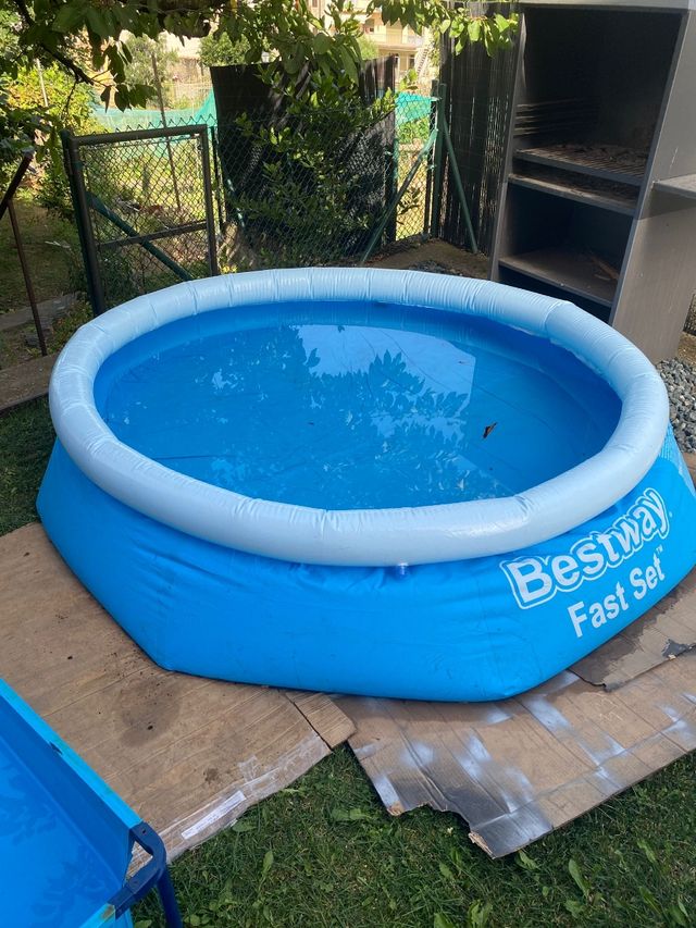 Piscina hinchable mediana