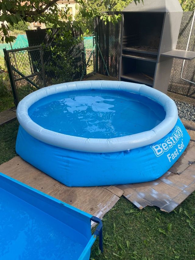 Piscina hinchable mediana