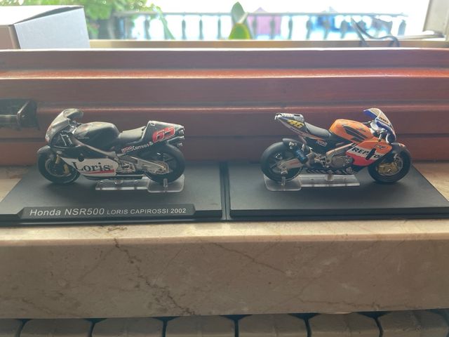 Lotto modellini moto gp