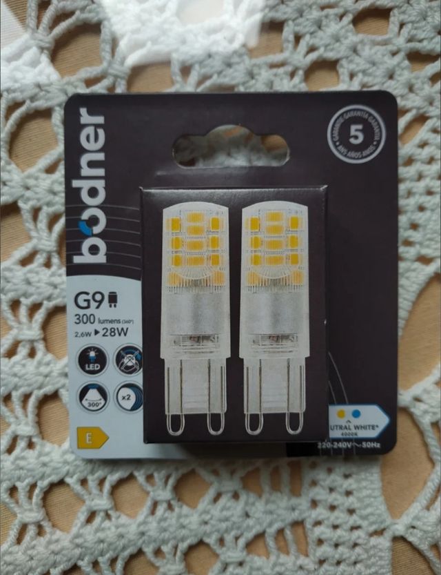 2 bombillas tipo G9 Led