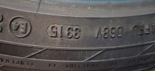 Neumatico Continental 235/45/18